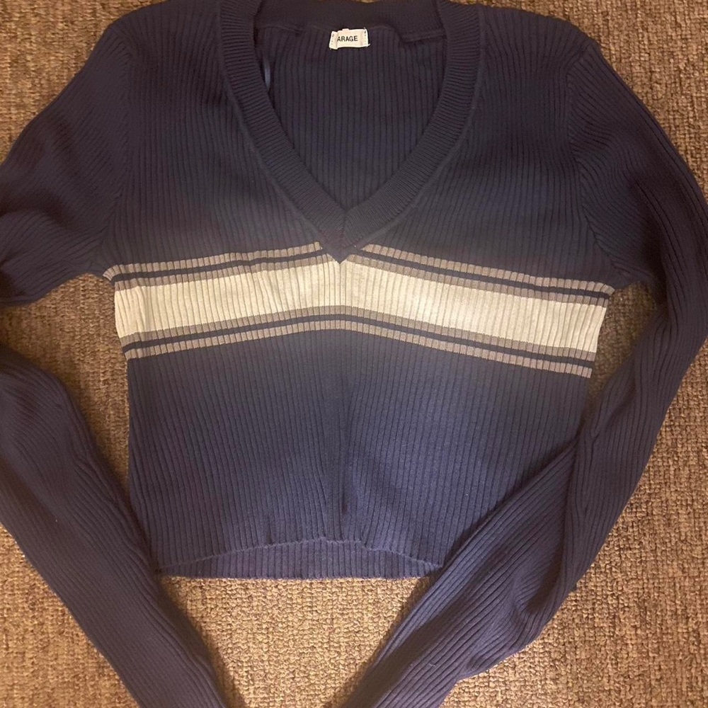 GARAGE SWEATER💙